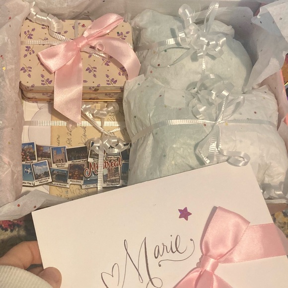 Meet your Posher, Dorii - Picture 3 of 3